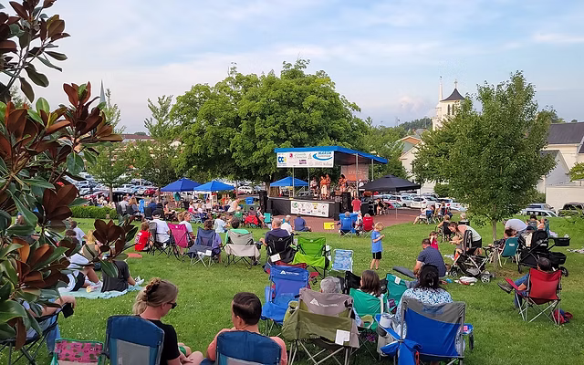 Fridays on the lawn concerts in downtown Greeneville TN